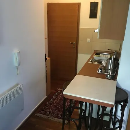 Apartman Maks *