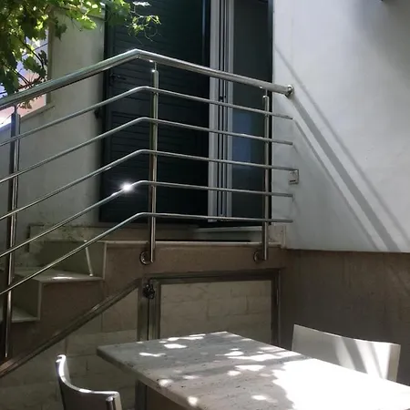 Apartman Maks *