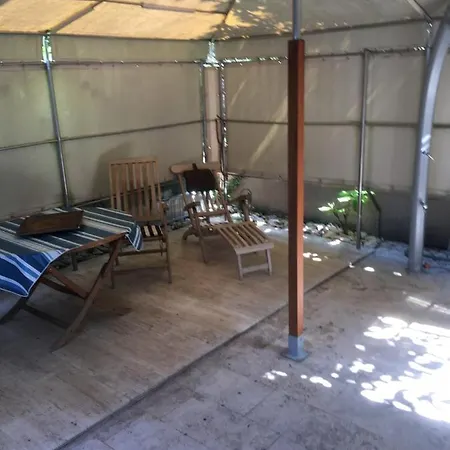 Apartman Maks *